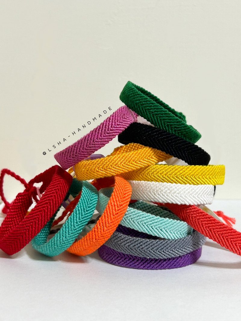 【LSHA】手作编织 友谊手环 Friendship Bracelets - 手链/手环 - 棉．麻 