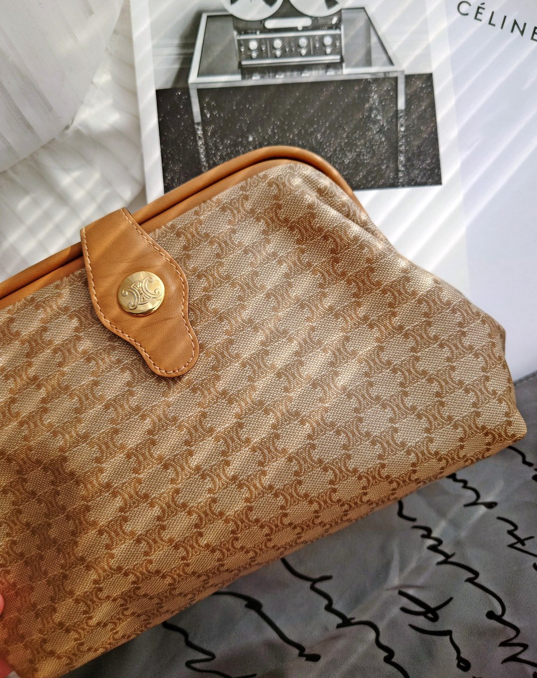 中古包 CELINE 米花口金包链条包单肩包云朵包斜背包斜挎包化妆包 - 侧背包/斜挎包 - 防水材质 卡其色
