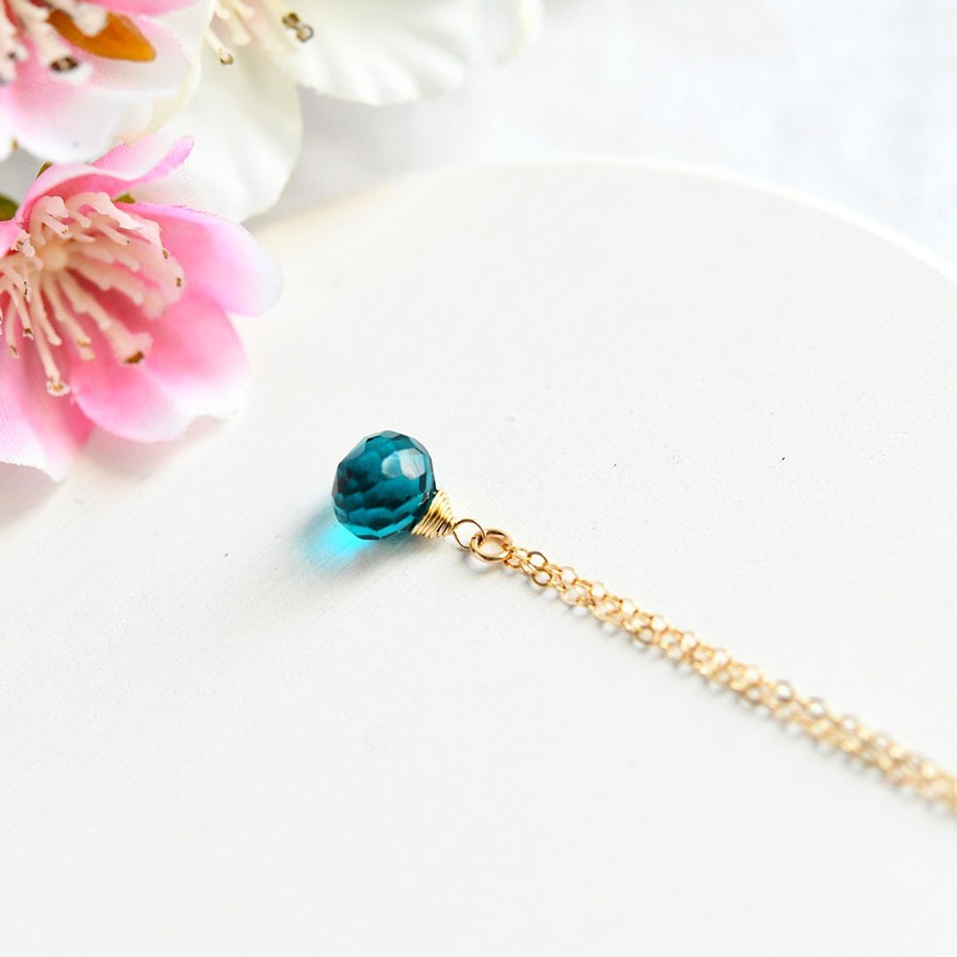 A versatile Stone crystal blue green quartz necklace that purifies everything and brings good luck - 项链 - 宝石 绿色