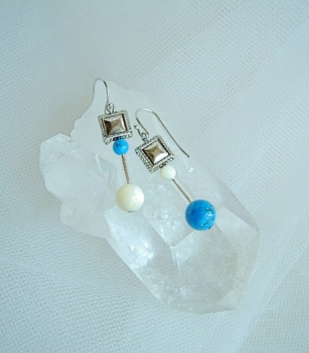 Composition earrings 4 - 耳环/耳夹 - 宝石 蓝色