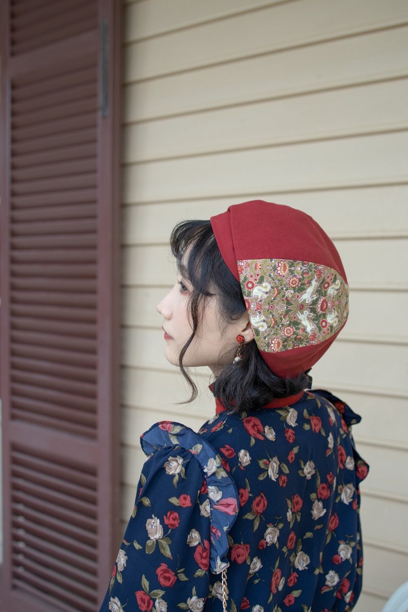 【兔子与松鼠的古典乐】 手工印花贝蕾帽/贝雷帽/画家帽 - 帽子 - 棉．麻 红色