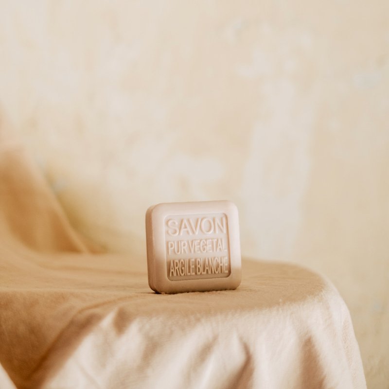 法国 La Savonnerie de Nyons 深层白矿泥洁颜皂 - 肥皂/手工皂 - 其他材质 粉红色