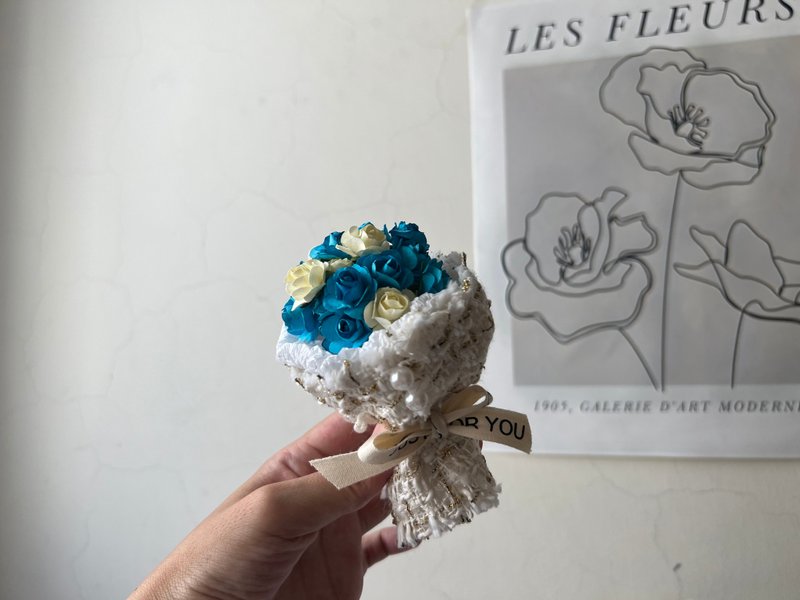 flower-of-life小香风俄罗斯圆形小花束 附盒 圣诞节 -星辰大海 - 干燥花/捧花 - 植物．花 蓝色