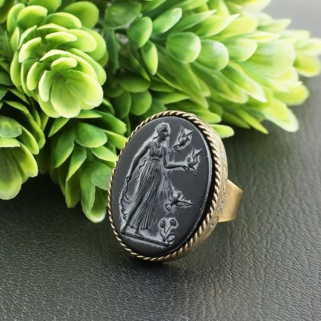 Glass Greek Lady Girl Cameo Black Anthracite Victorian Adjustable Ring Jewelry - 戒指 - 玻璃 黑色