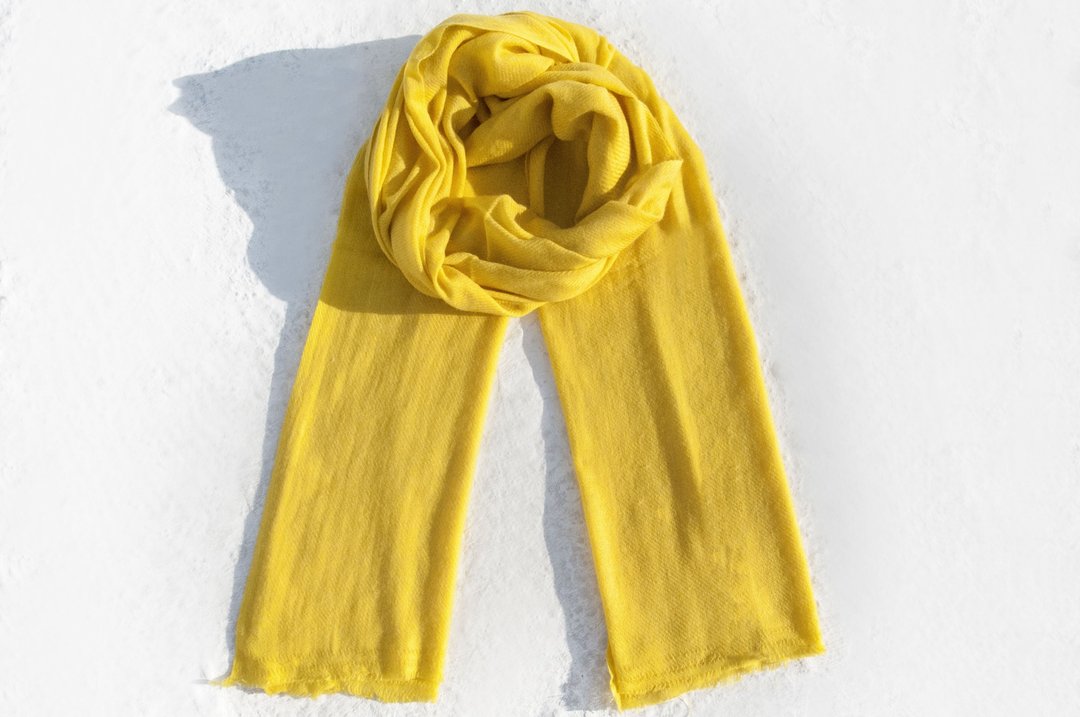 Pashmina 羊绒围巾 编织围巾 手工编织 喀什米尔Cashmere/羊绒围巾/纯羊毛围巾披巾/戒指绒披肩-阳光黄色 - 围巾/披肩 - 羊毛 黄色