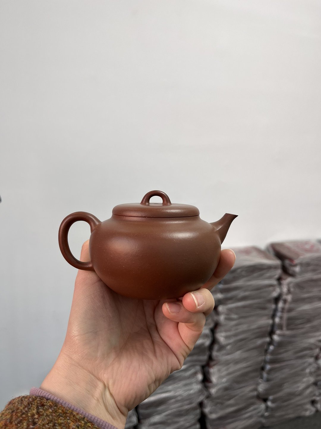 怀隐 现货实拍 原矿极品底槽清 正宗润泽 器型正宗 稳重大气 型神 - 茶具/茶杯 - 陶 灰色