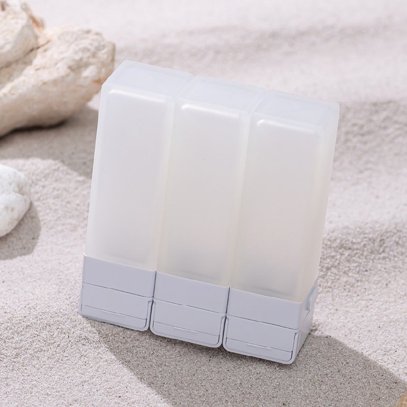 Suzzi 积木旅行分装瓶 希腊白L 100ml-三件旅行组 - 收纳用品 - 硅胶 白色