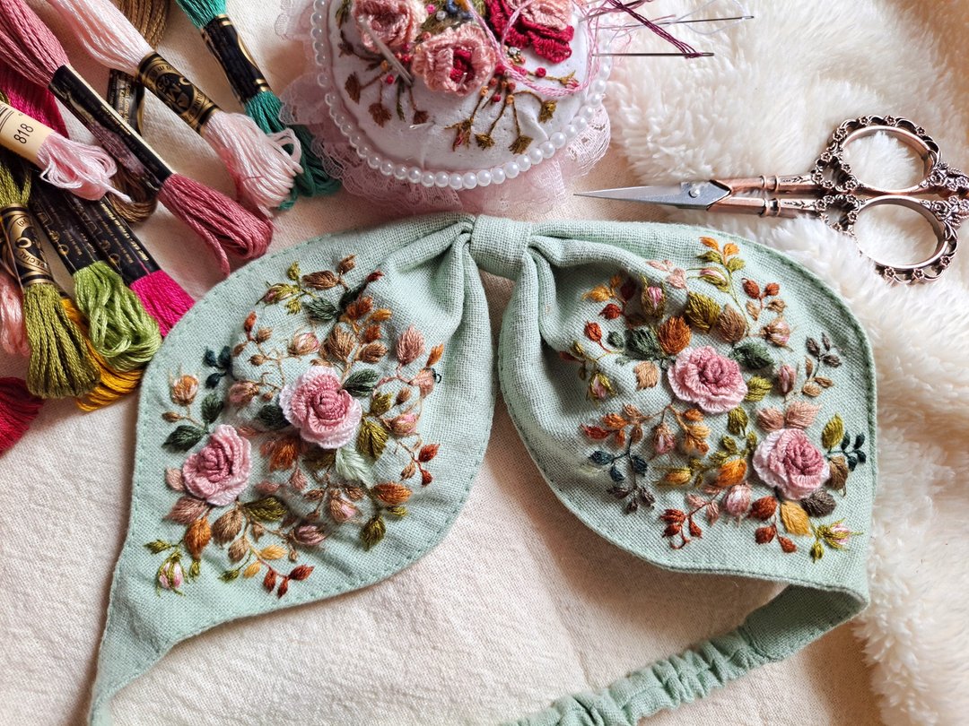 Handmade embroidered headband - 发带/发箍 - 棉．麻 绿色