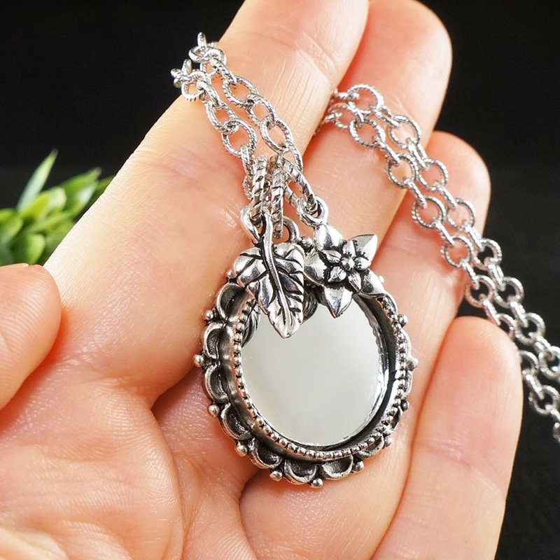 Evil Eye Glass Mirror Necklace Silver Protection Amulet Pendant Necklace Jewelry - 项链 - 其他材质 银色