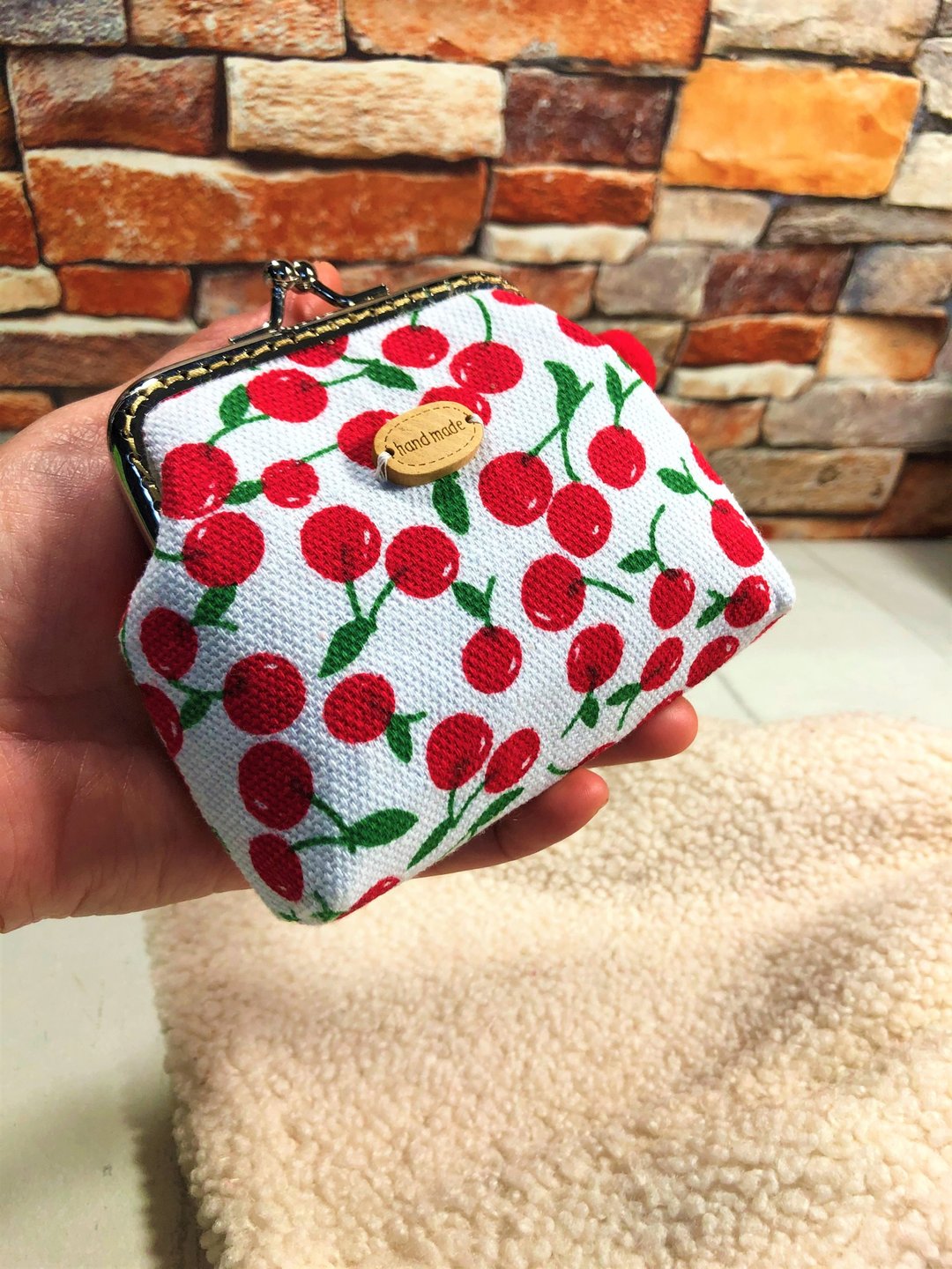Fantasy【樱桃棉麻布】口金包/零钱包/ - 零钱包 - 棉．麻 