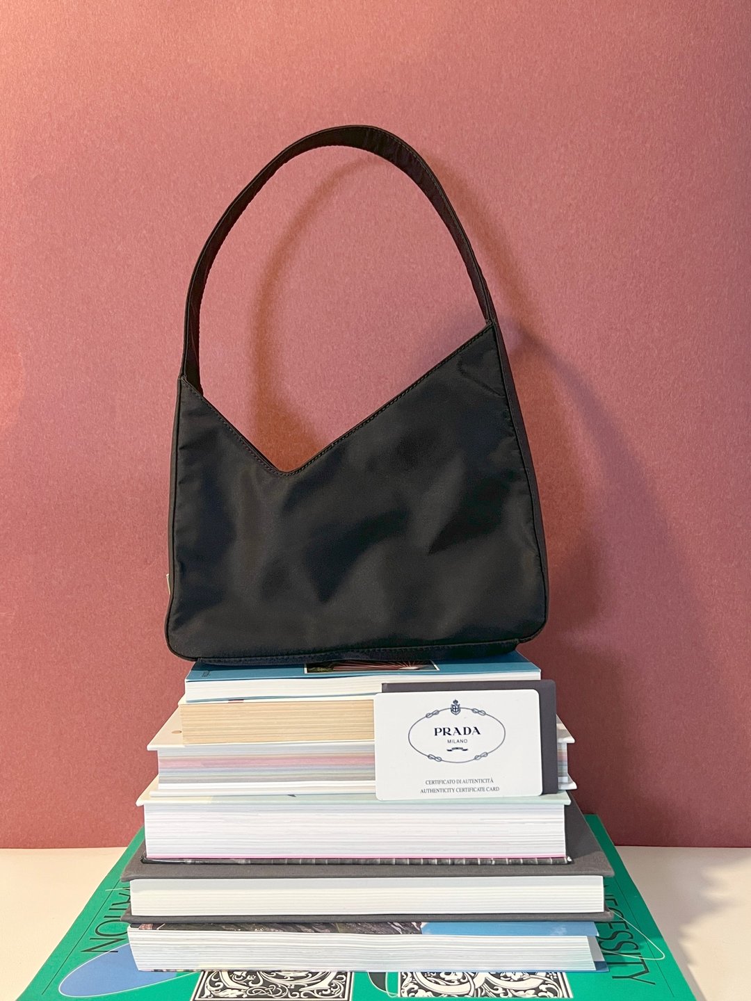 Prada Nylon Shoulder Bag稀有独特袋口手提腋下包 保证卡 中古 - 手提包/手提袋 - 尼龙 黑色