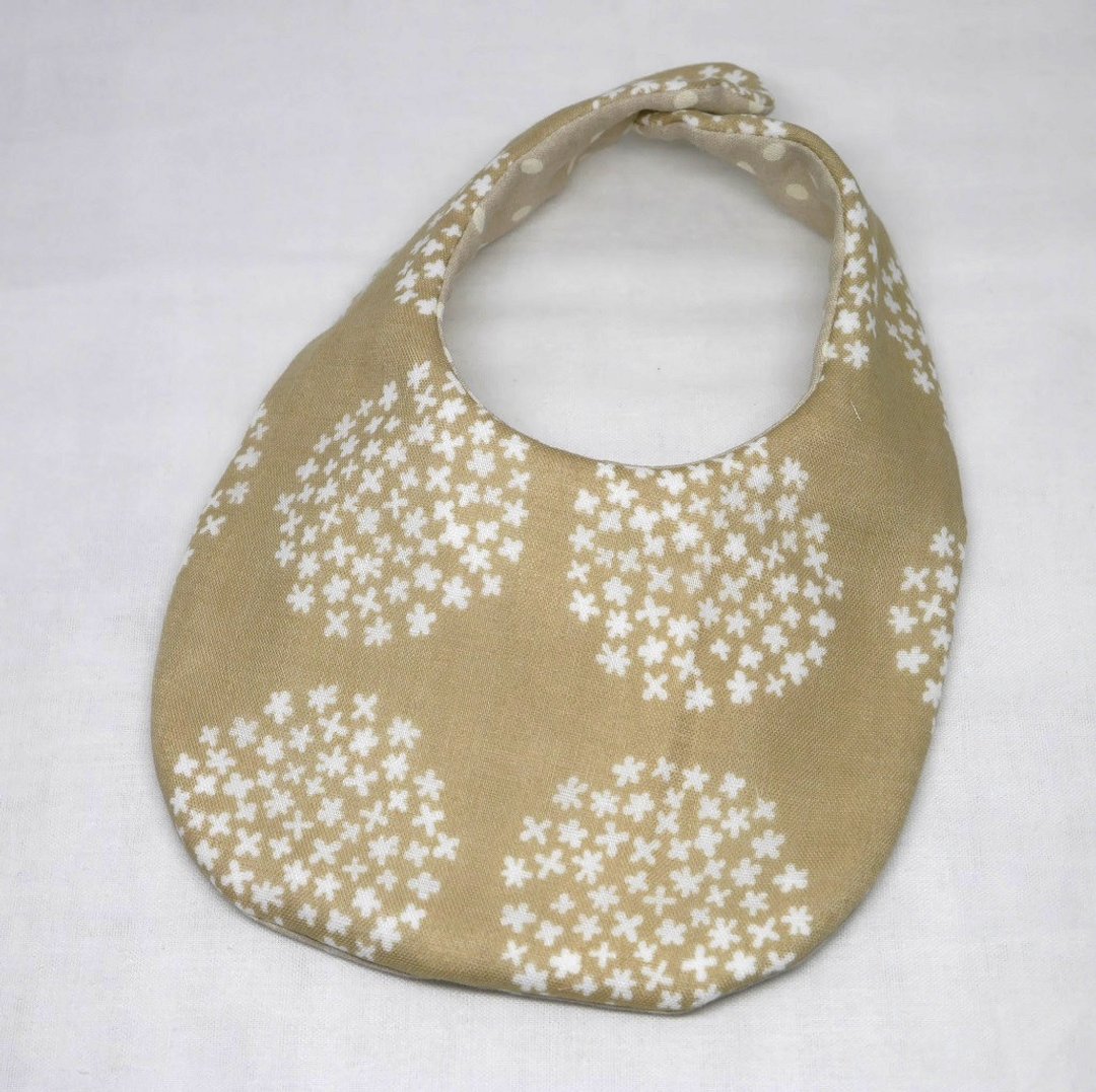 Japanese Handmade 8-layer-gauze Baby Bib - 围嘴/口水巾 - 棉．麻 咖啡色