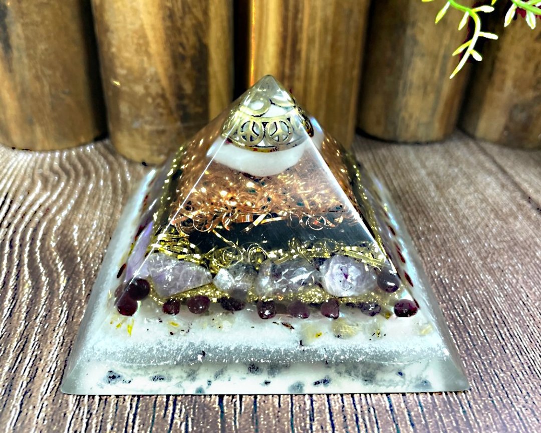奥刚能量金字塔 | 可订制 | 埃及生命之符 | 办公室居家桌面布置 - 摆饰 - 铜/黄铜 金色