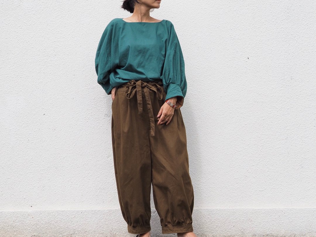 Waist ribbon / balloon pants /Light Brown - 女装长裤 - 棉 咖啡色