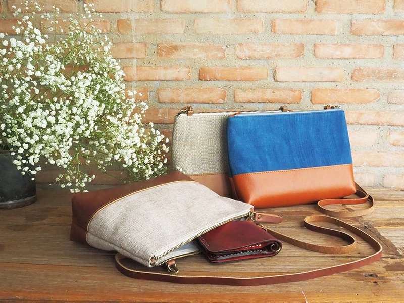 Handmade cotton shoulder bag with linked strap - 侧背包/斜挎包 - 棉．麻 咖啡色