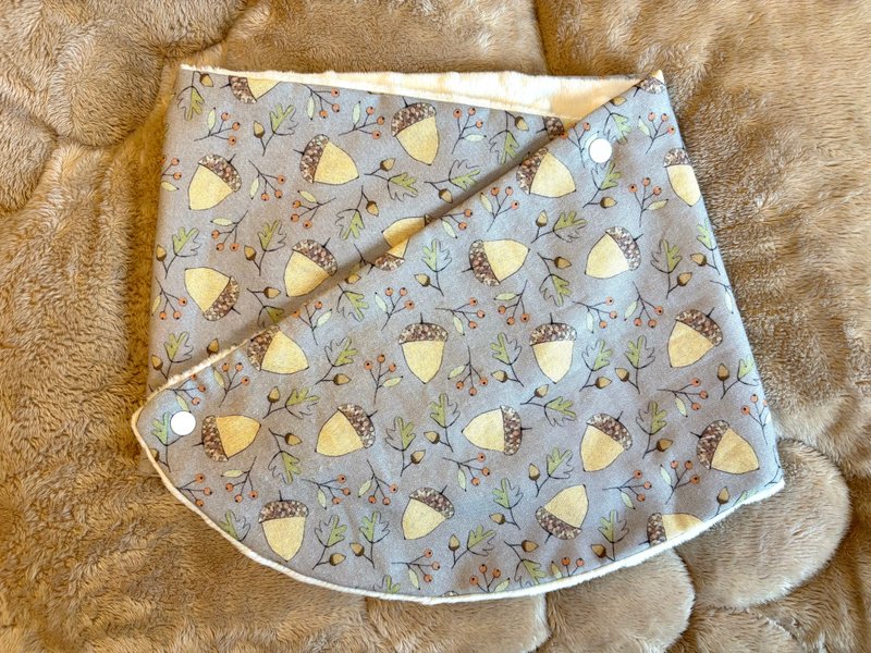 Hush Baby手工两用脖围领巾 L (橡实果子+奶油白) - 围巾/披肩 - 其他材质 多色