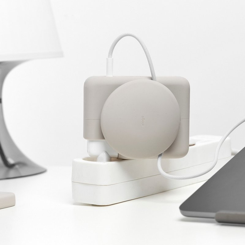elago Apple MacBook电源转接器保护套 (含收线盘) - 电脑配件 - 硅胶 卡其色