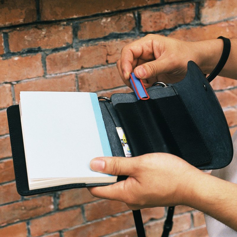 头层牛皮旅行笔记本套 可跨肩背 手缝 便携 复古 fete workshop - 电脑包 - 真皮 黑色