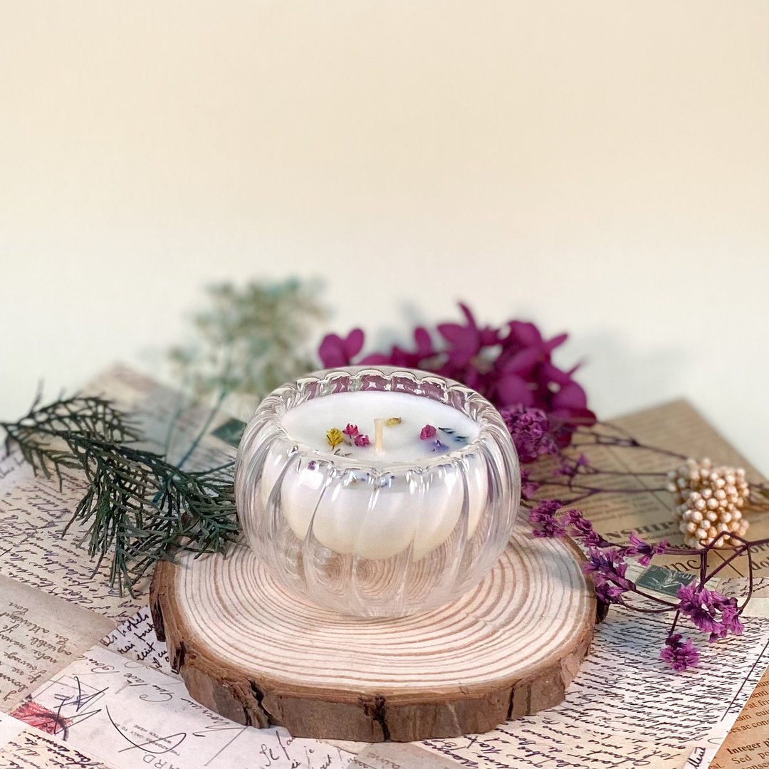 【手作香氛蜡烛】50ml花形双层杯(可选精油) - 蜡烛/烛台 - 玻璃 