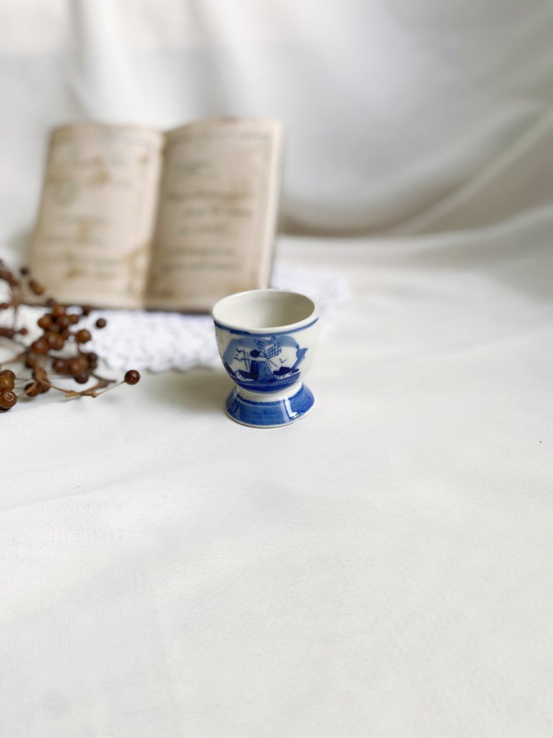 【好日恋物】荷兰vintage经典风车图腾乡村风蛋杯 - 浅碟/小碟子 - 陶 多色