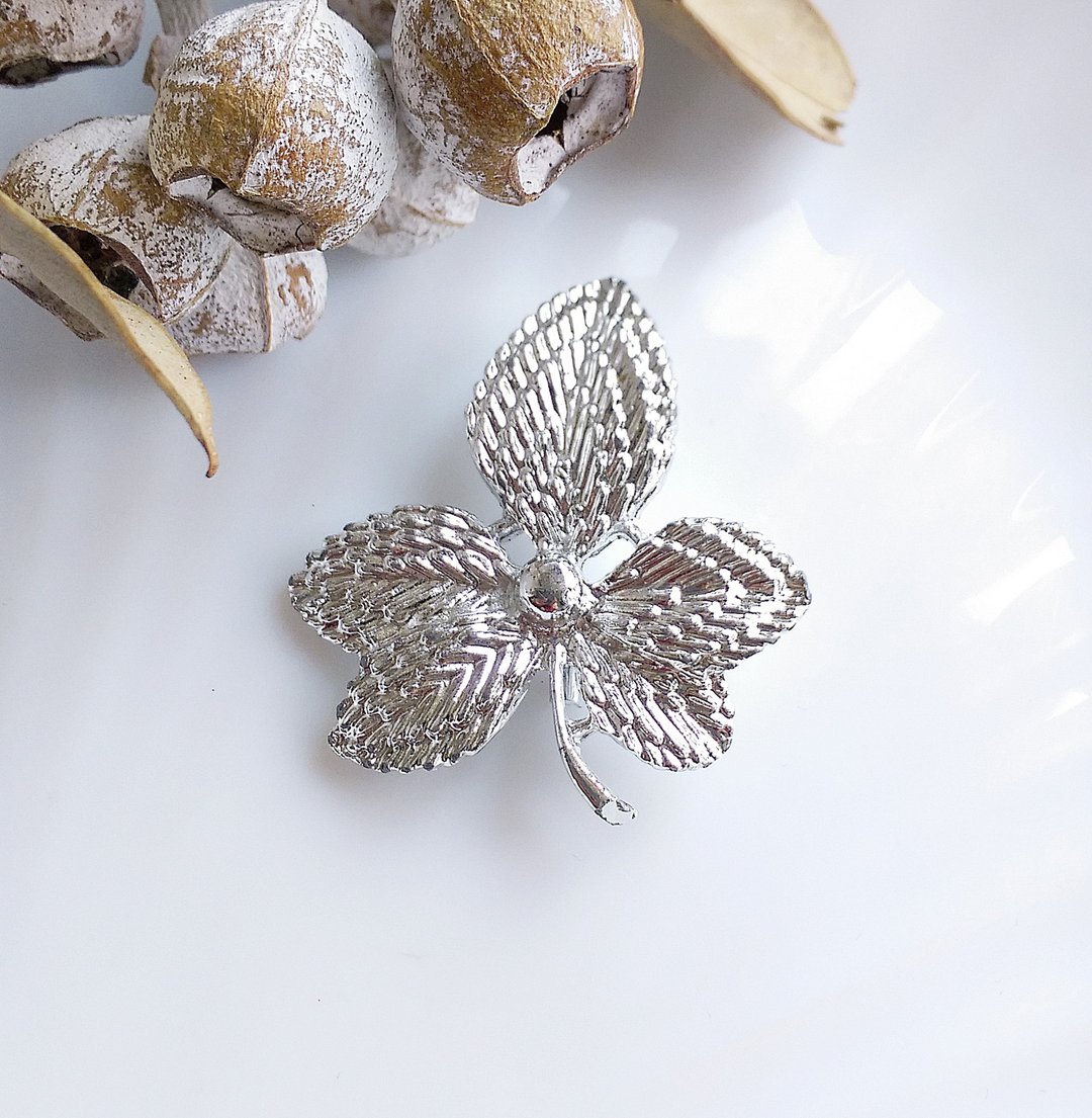 Vintage Jewelry GERRYS 银色调 叶子 别针 胸针 - 徽章/别针 - 其他金属 金色