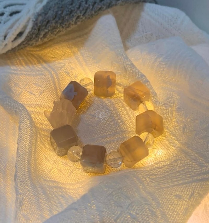 Crystal.EAA 设计款手链 闪灵 樱花玛瑙 五行 七轮 礼物 大珠水晶 - 手链/手环 - 水晶 粉红色
