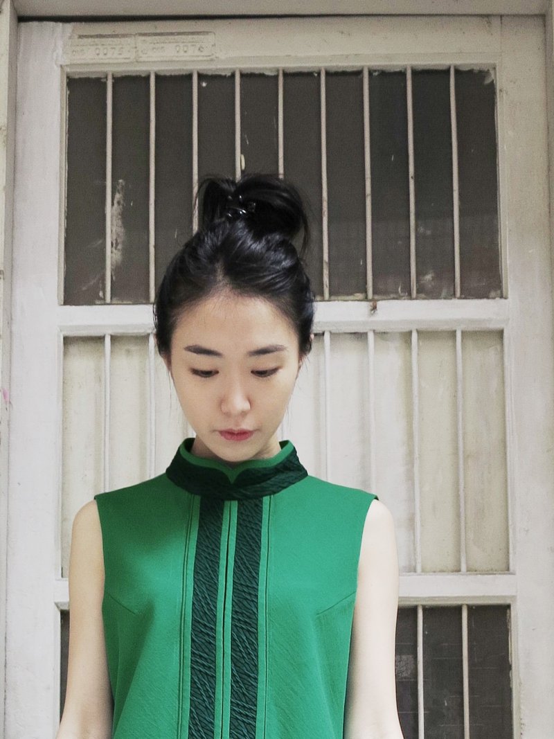 The Secret Garden‘叶脉弧领台洋装’ - 洋装/连衣裙 - 聚酯纤维 绿色