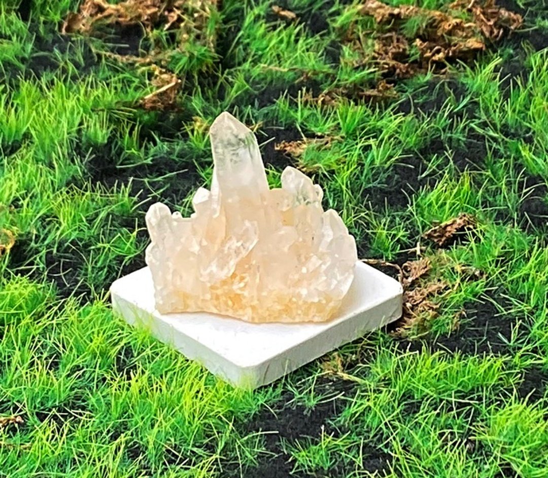 能量水晶摆件-天然原矿能量白水晶簇 消磁净化 开运 入厝礼物 - 摆饰 - 水晶 白色