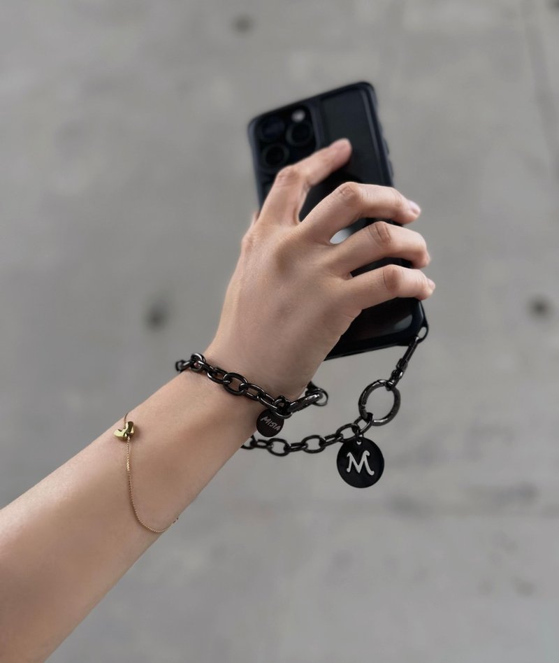 【MISIA】425 Phone Strap 字母挂链-质感黑-附字母牌 - 手机配件 - 其他金属 