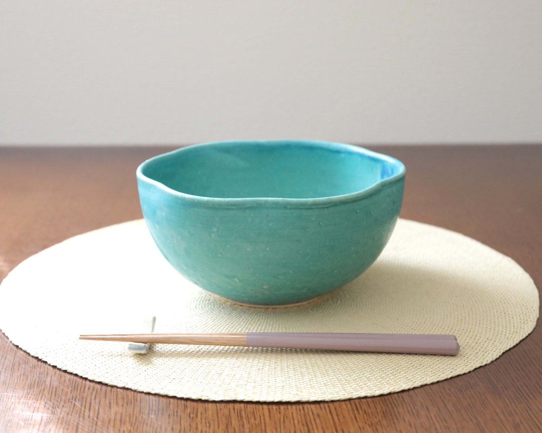 ON SALE / Turkish blue matt glaze Flower lover bowl with six petals - 碗 - 陶 蓝色