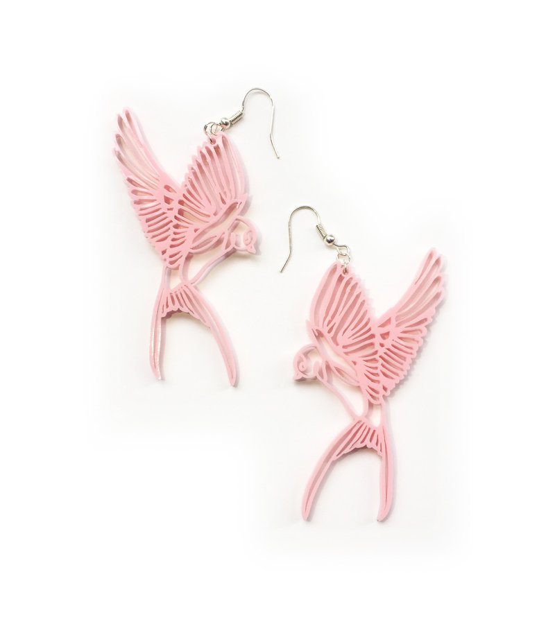 碌禄独家时尚激光切燕子耳环 - 耳环/耳夹 - 塑料 粉红色