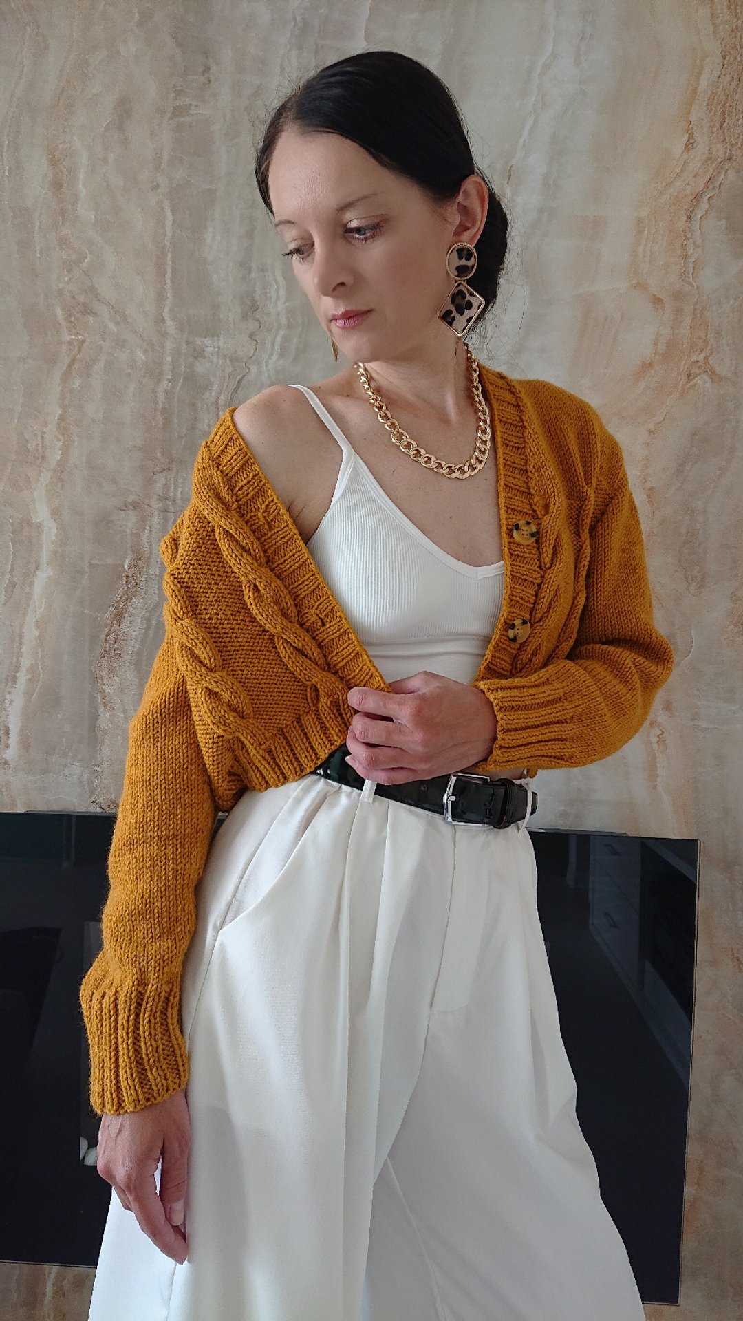 Crop knit cardigan for women Long sleeve top sweater with buttons Yellow jacket - 女装针织衫/毛衣 - 羊毛 