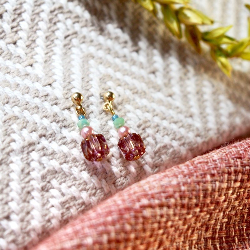 布达佩斯 - 石英粉MENDL'S甜点复古耳环 耳针/耳夹 - 耳环/耳夹 - 琉璃 粉红色