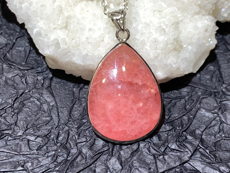 快速出货 优选天然红纹石 菱锰矿 桃花 爱情 送礼 水晶 - 项链 - 水晶 红色