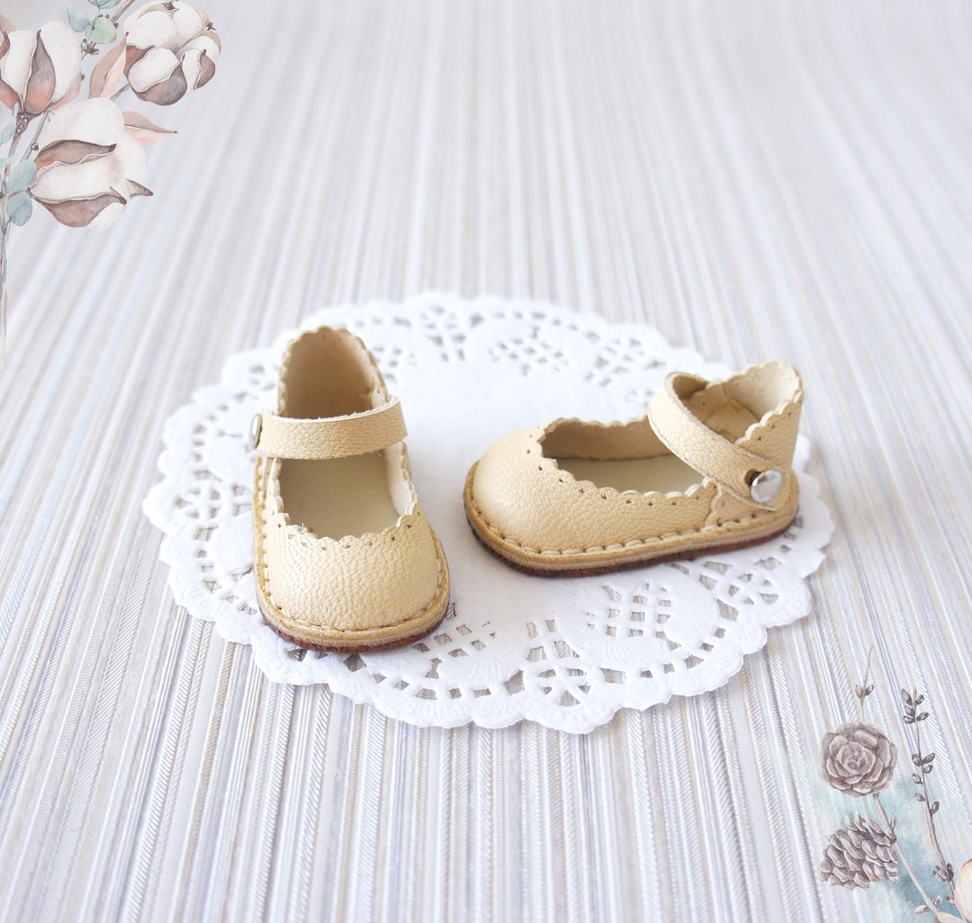 Shoes for Paola Reina pale yellow color, Leather shoes for 13 inch dolls - 玩偶/公仔 - 真皮 黄色