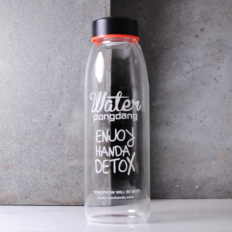 800cc【感觉很好喝随身姓名玻璃水瓶-排毒健康水专用】耐冷耐热 男生生活日常环保水壶 定制化 - 水瓶/水壶 - 玻璃 灰色