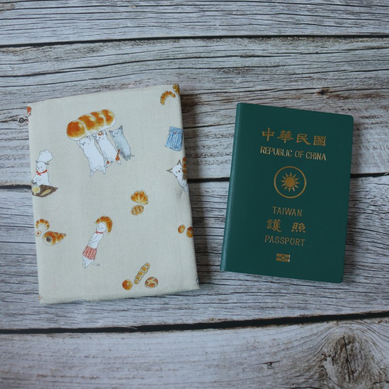 【猫咪面包坊】护照套 护照夹 护照包 出国必备 - 护照夹/护照套 - 棉．麻 蓝色