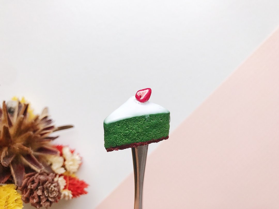 抹茶蛋糕切片/ slice of matcha cake - 露营用品 - 粘土 绿色