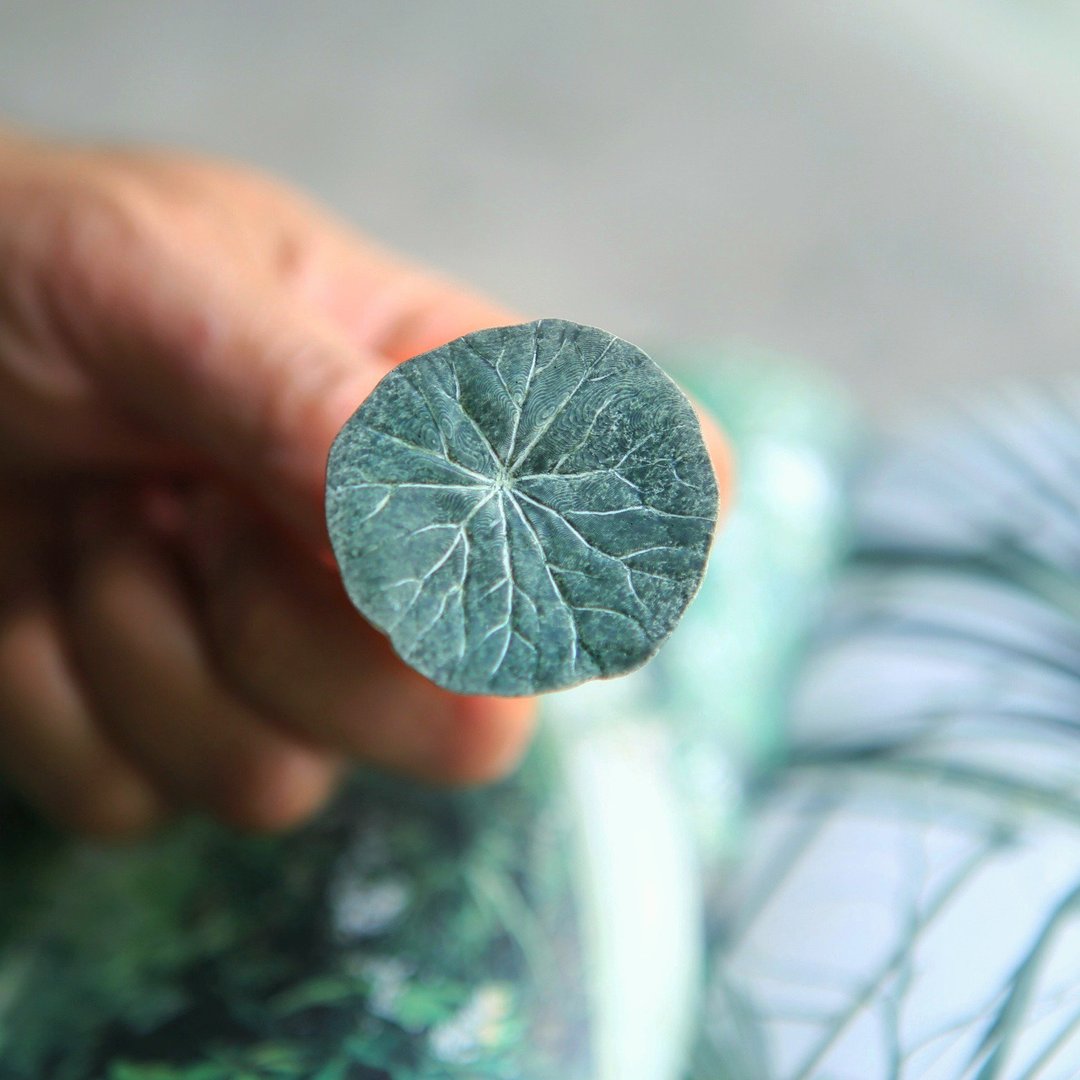 Leaf Shape AromaStone - 车用香氛石-圆叶山乌龟 - 香薰/精油/线香 - 其他材质 灰色