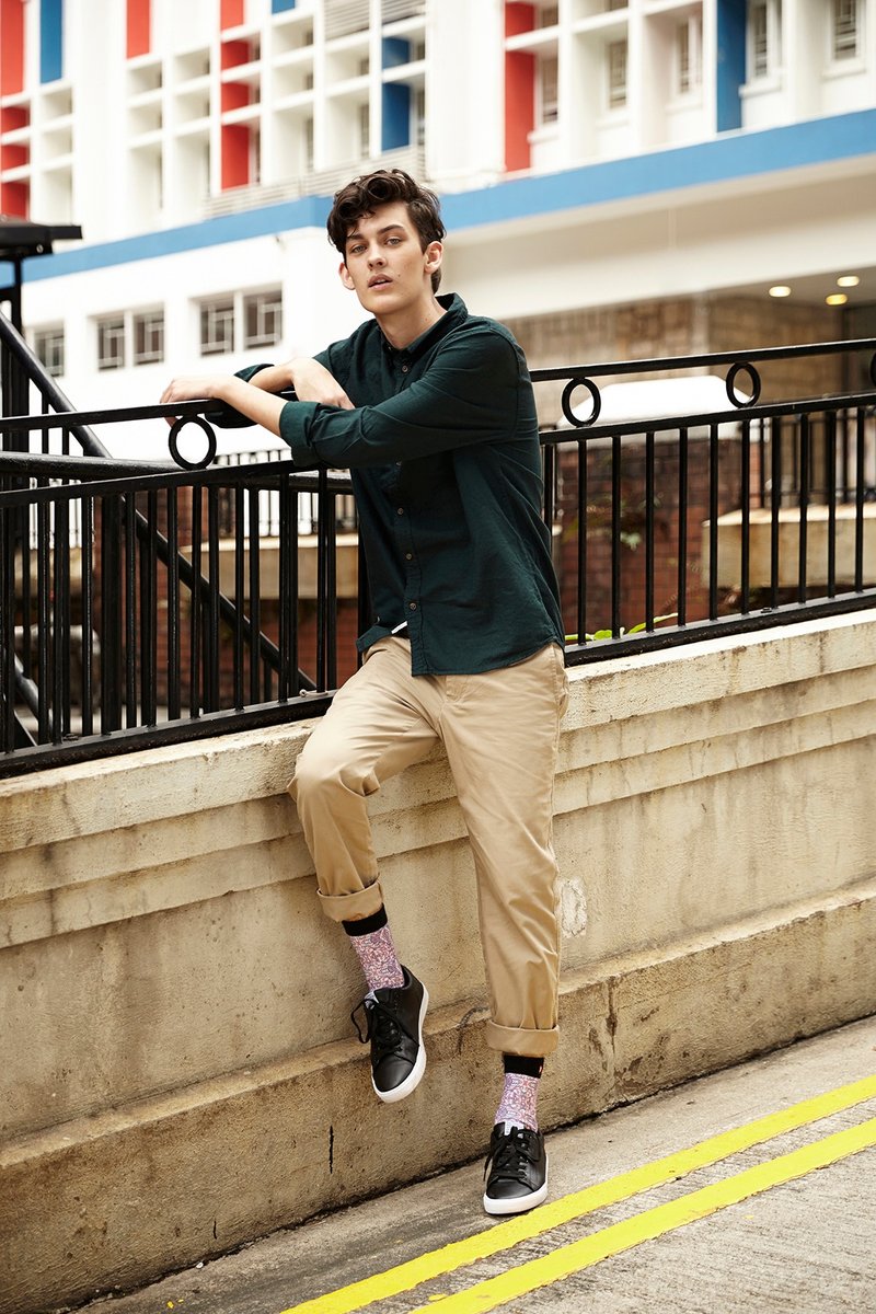 香港设计 | Fools Day印花袜子－Pigment Red 00036 - 袜子 - 棉．麻 多色