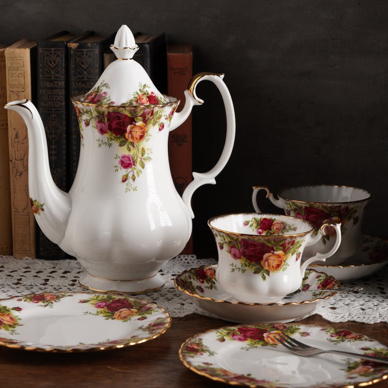 英国Royal Albert乡村玫瑰22K金双人午茶组(壶+杯+碟+盘)老镇玫瑰 - 茶具/茶杯 - 瓷 多色