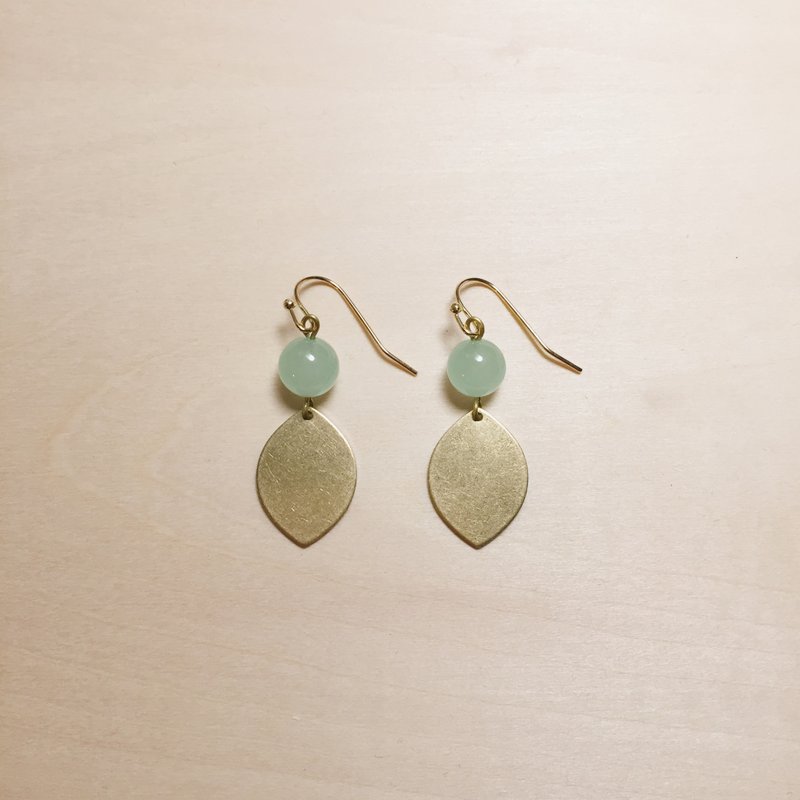 复古果绿玉石眼形耳环 - 耳环/耳夹 - 玉石 绿色