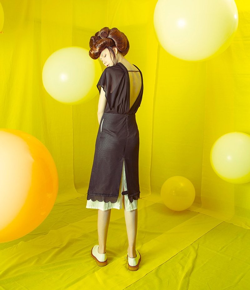 Envol Avec Ning 背开微卷袖夹心洋装-黑 - 洋装/连衣裙 - 其他材质 黑色