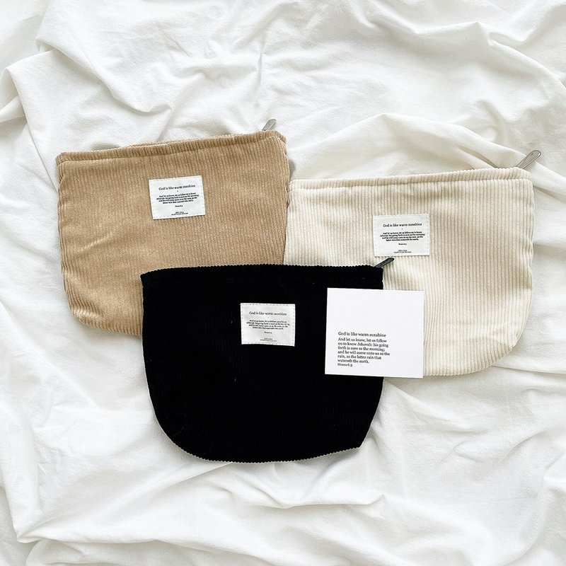 JIN CHA GOD-灯芯绒拉链手拿包 God is like warm sunshine(三色) - 化妆包/杂物包 - 其他人造纤维 