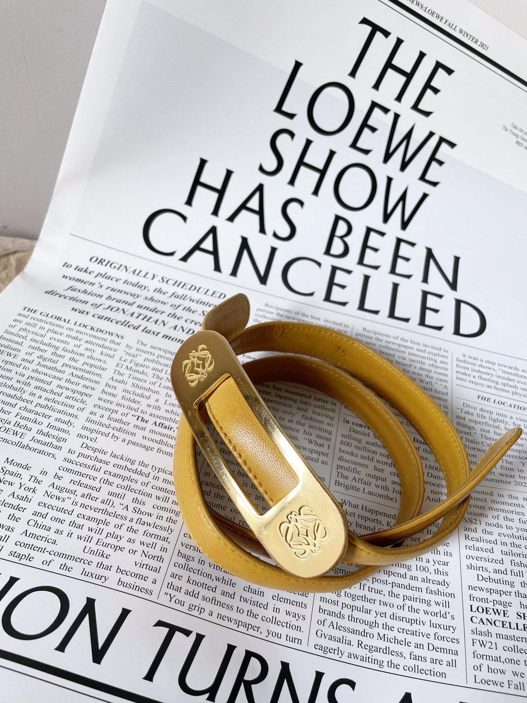 中古孤品 手工制 Loewe Anagram Nappa 落日黄 纳帕羊皮 腰带皮带 - 皮带/腰带 - 真皮 黄色