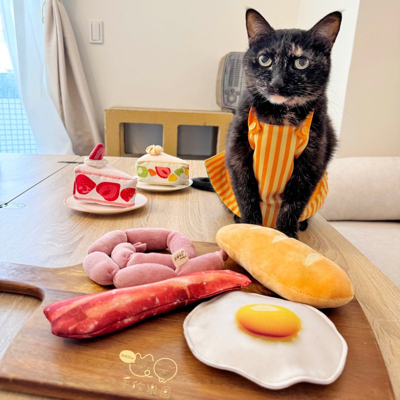 BRUNCH早午餐猫草包 荷包蛋 培根 香肠 法棍 - 玩具 - 棉．麻 