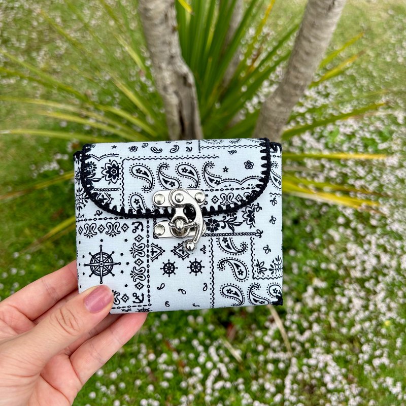 钱包 - 白色头巾纹样 - 皮夹/钱包 - 其他材质 白色