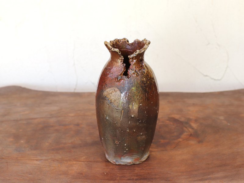 备前烧 花器 h3-133 - 花瓶/陶器 - 陶 咖啡色