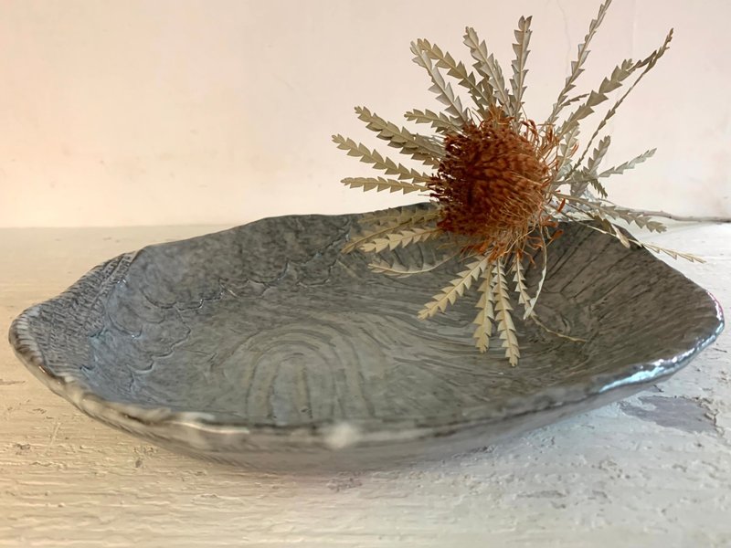 我行故我素泥烧手捏陶盘_陶器餐盘 - 盘子/餐盘/盘架 - 陶 灰色