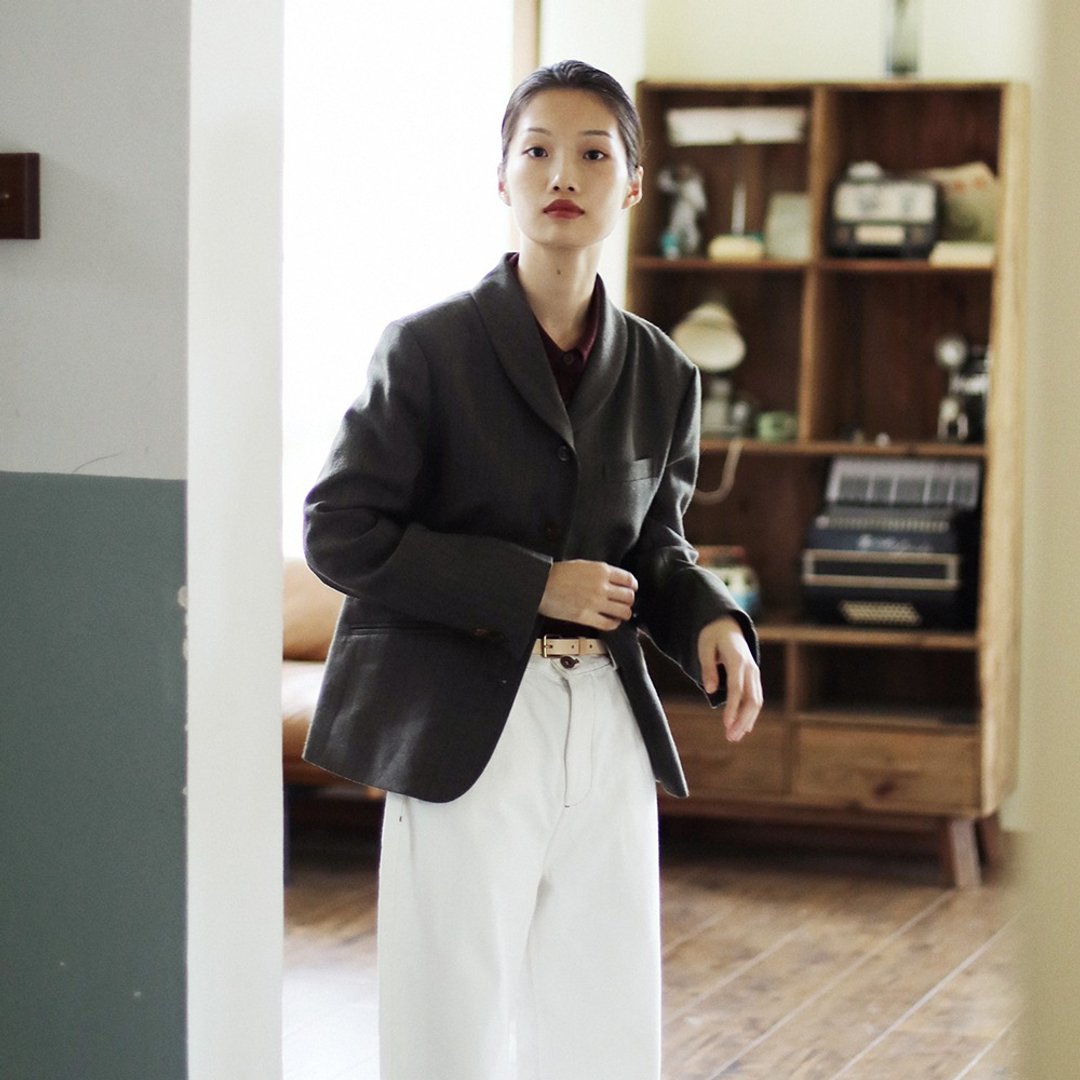 KOOW  松果 细腻感日本精纺羊毛西装 复古青果领外套 - 女装西装外套/风衣 - 羊毛 
